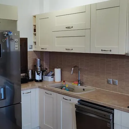 Mikiverna Beachfront Family Maisonette بيت للعطل Kalyves Polygyrou