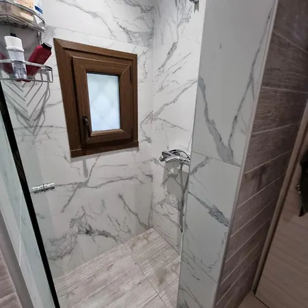 Mikiverna Beachfront Family Maisonette Kalyves Polygyrou