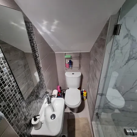 Mikiverna Beachfront Family Maisonette