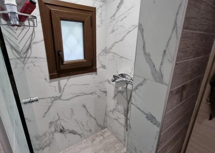 Mikiverna Beachfront Family Maisonette