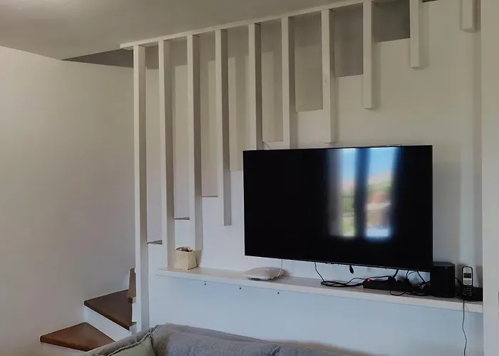 Σπίτι διακοπών Mikiverna Beachfront Family Maisonette