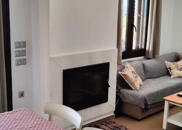 Mikiverna Beachfront Family Maisonette * Kalyves Polygyrou