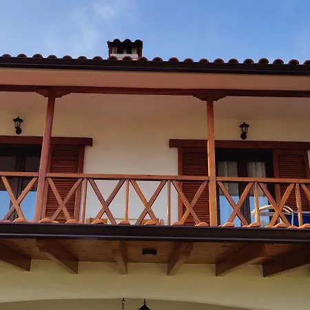 Mikiverna Beachfront Family Maisonette Kalyves Polygyrou