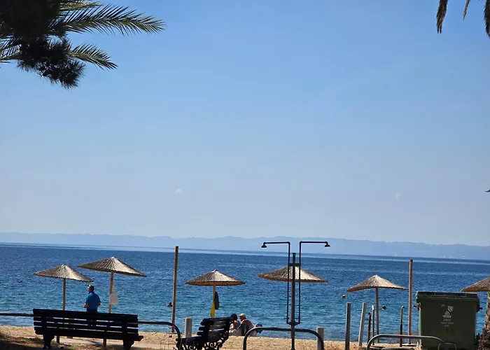 Mikiverna Beachfront Family Maisonette Holiday home Kalyves Polygyrou